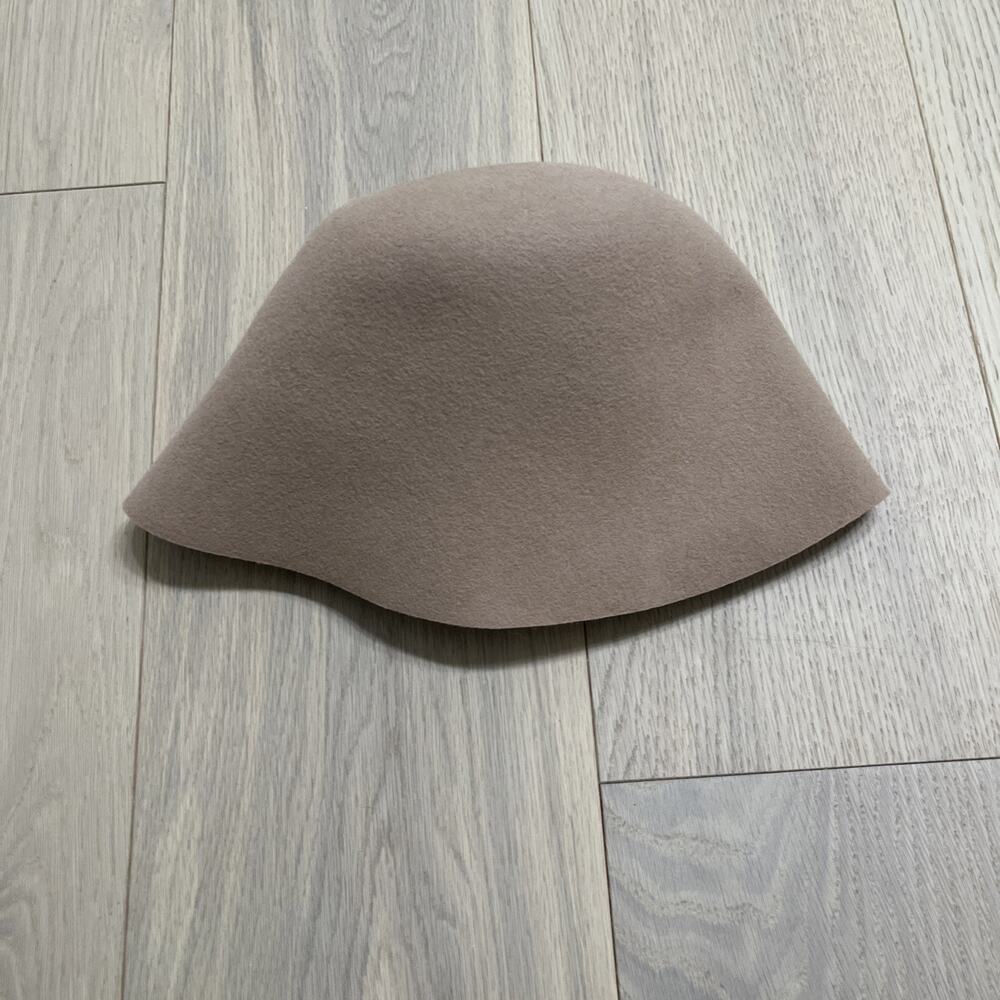 Anthropologie Women's Cloche Hat - Picture 2 of 6